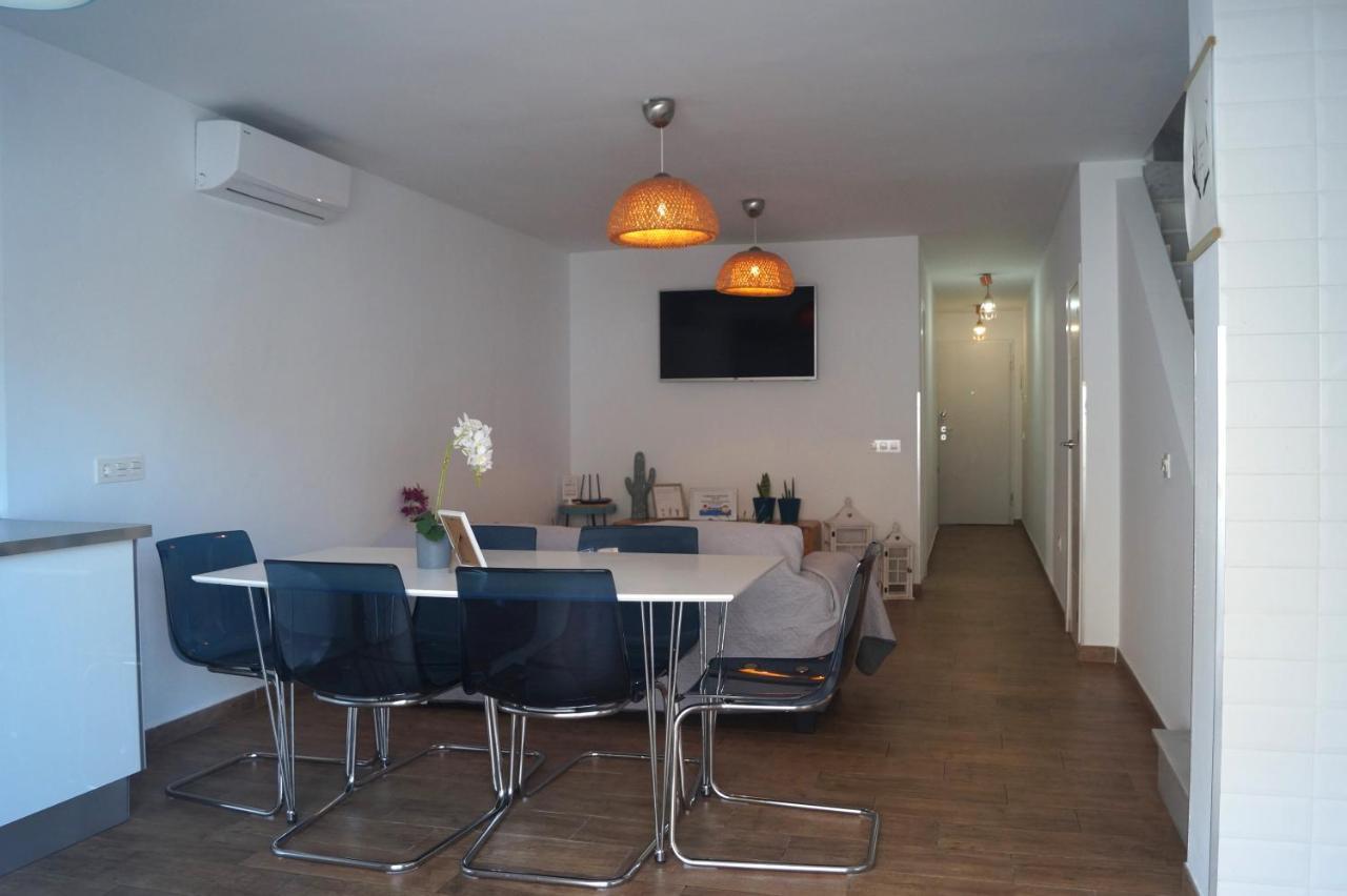טורבייחה Apartamentos El Abuelo מראה חיצוני תמונה
