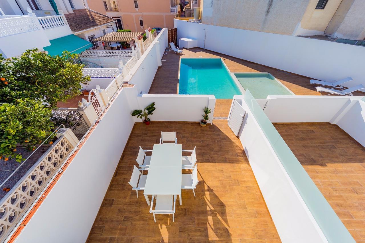 טורבייחה Apartamentos El Abuelo מראה חיצוני תמונה