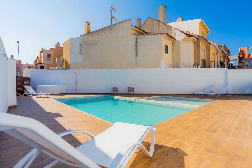טורבייחה Apartamentos El Abuelo מראה חיצוני תמונה