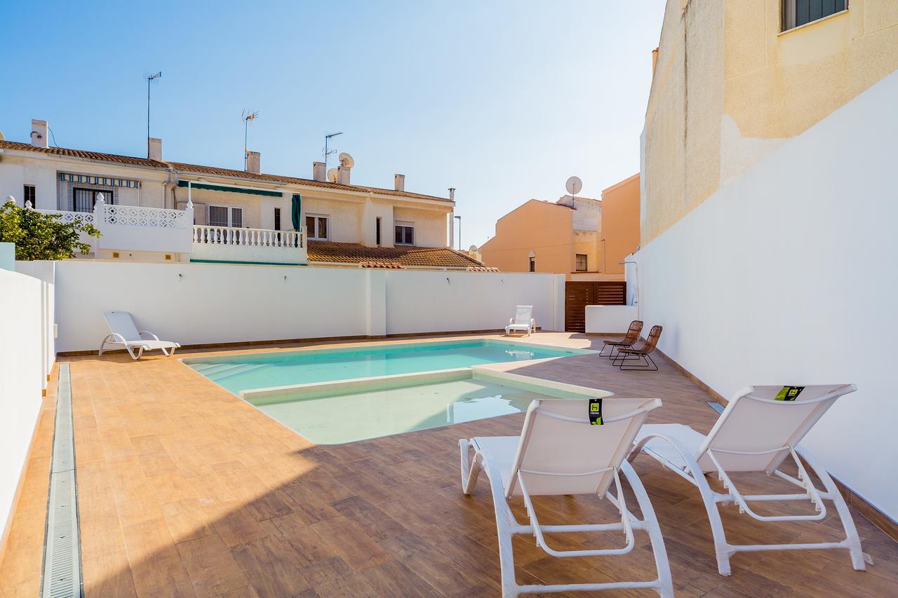 טורבייחה Apartamentos El Abuelo מראה חיצוני תמונה